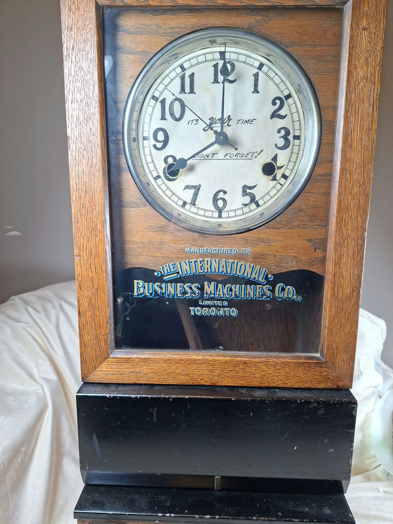 International Business Machines Co. Wooden Wall Punch In Clock, Restored And In Working Condition - image 3 of 10