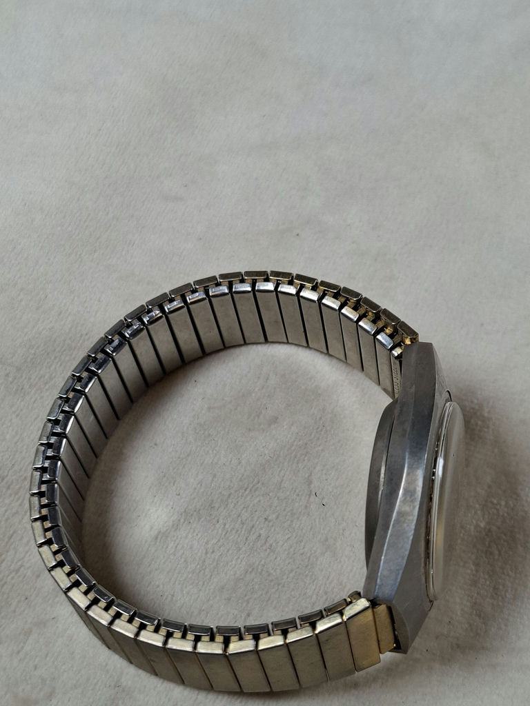 Vintage Seiko Electra Election 360 Wristwatch, With Gems On Dial - image 4 of 7