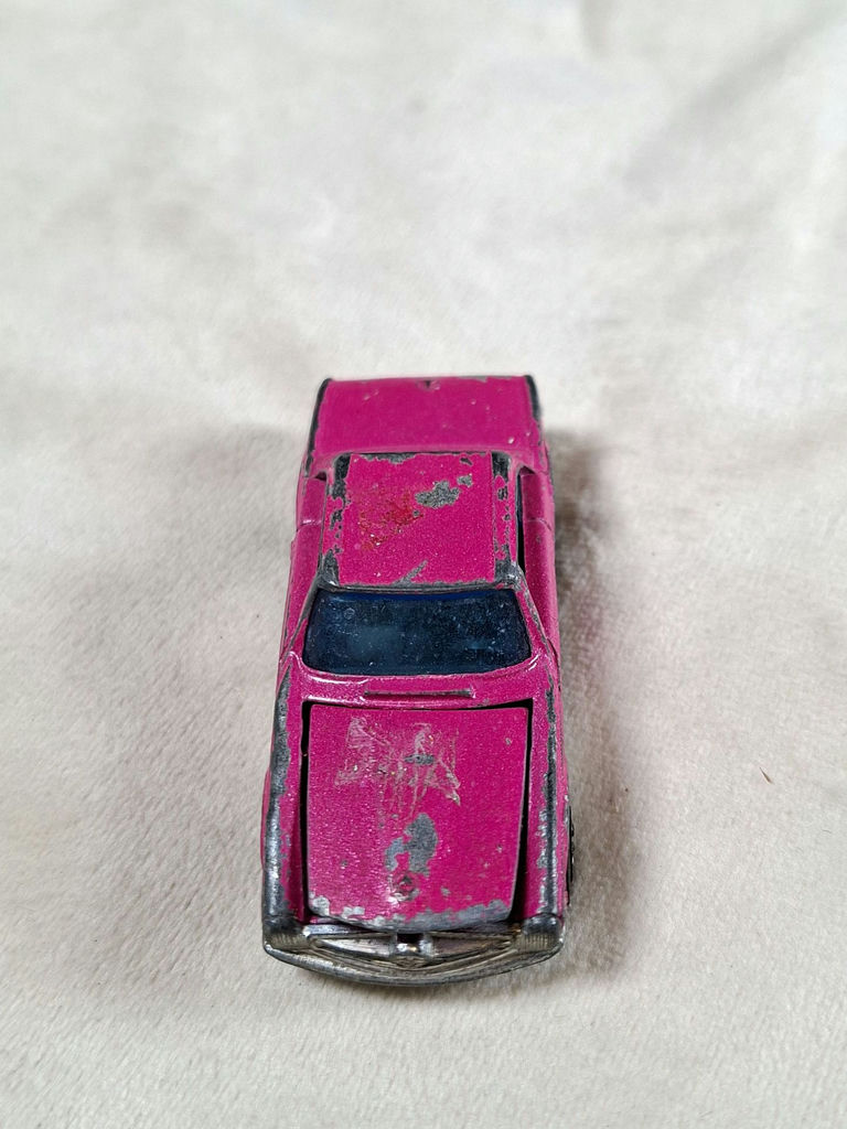 RAREST 1973 Hot Wheels Redline Pink Mercedes 280SL - image 4 of 6
