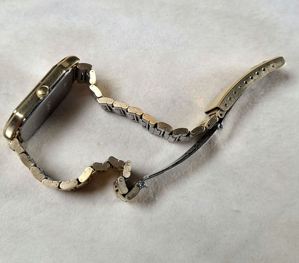 Pierre Cardin Quartz Wristwatch Gold Tone Japanese Watch - image 3 of 7