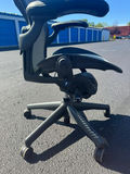 Ergonomic Herman Miller Mesh back office chair, Like New! - thumbnail 4 of 7