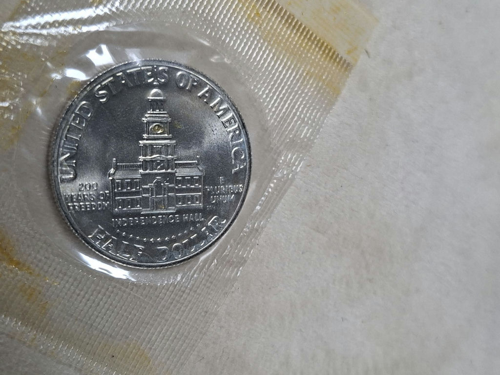 1976-S Silver Kennedy Half Dollar,  UNCIRCULATED - image 5 of 5