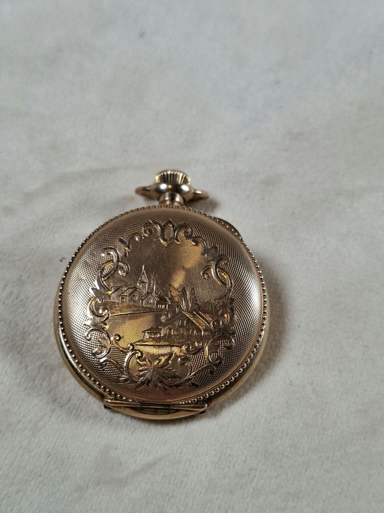 Small Antique Late 1890s  Elgin Gold Tone Pocket Watch in Keystone Watch Case, Serial Number 6583036 - image 5 of 8