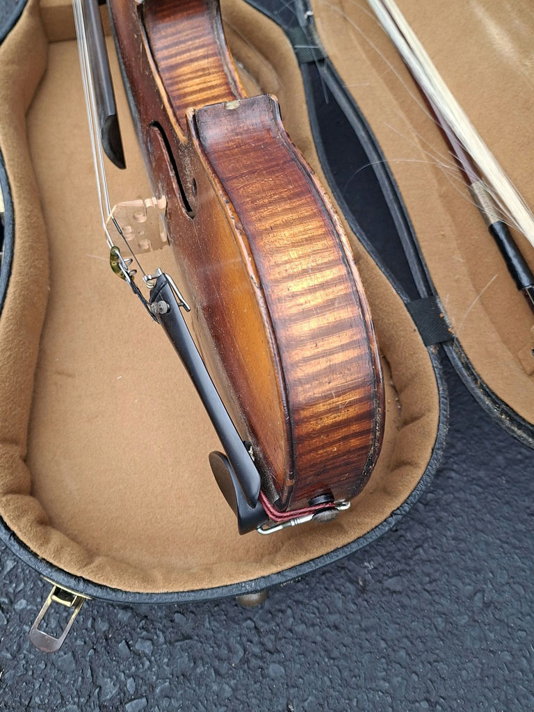 Antique Lifton Violin with Bow and Hard Case, Great Decor Piece, Needs Repairs To Be Playable - image 9 of 12