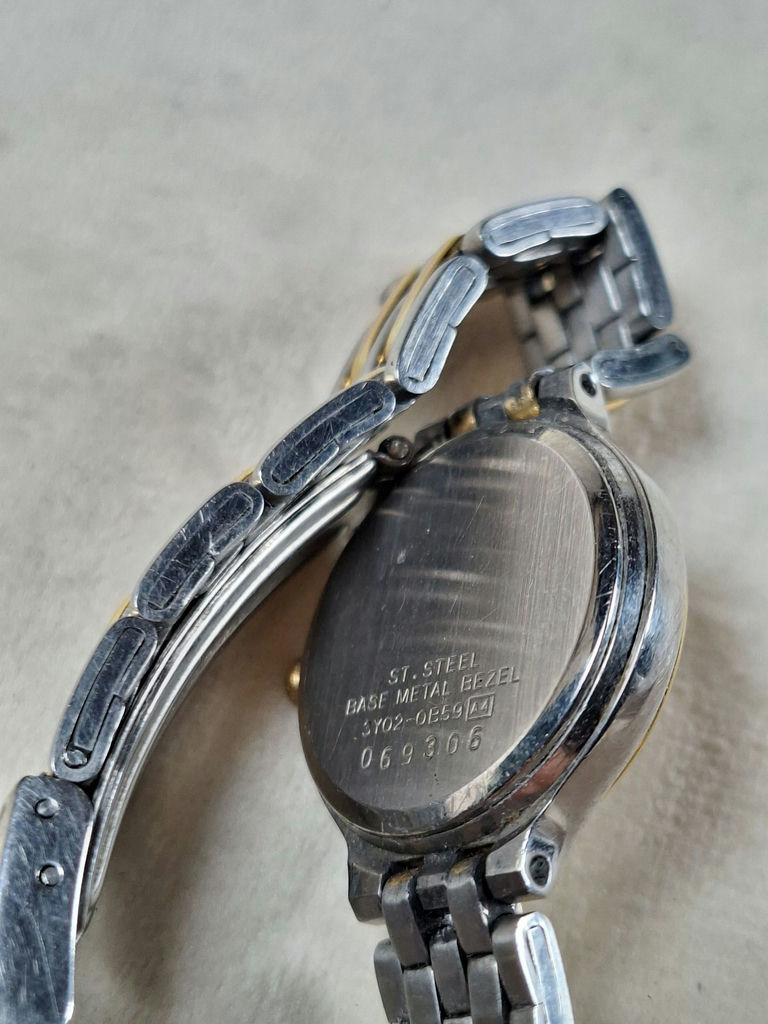 Seiko Quartz Ladies Wristwatch Stainless Steel - image 5 of 7