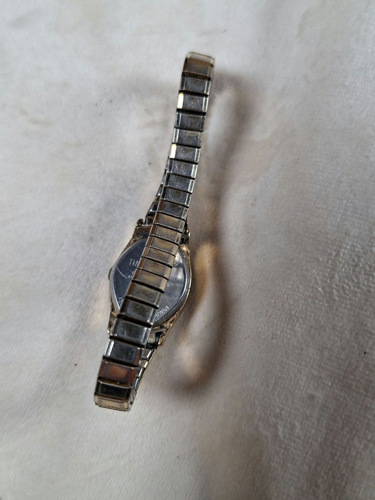 Two Vintage Timex Wristwatches - image 4 of 5