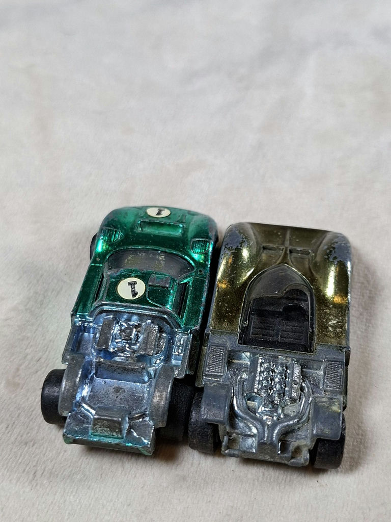 Pair Of Early Hot Wheels Redline Parts Cars, Chaparral And Ford J-car - image 4 of 7