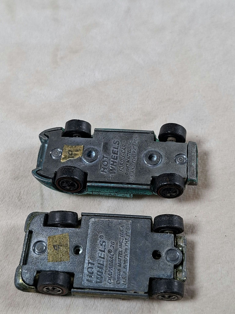Pair Of Early Hot Wheels Redline Parts Cars, Chaparral And Ford J-car - image 6 of 7
