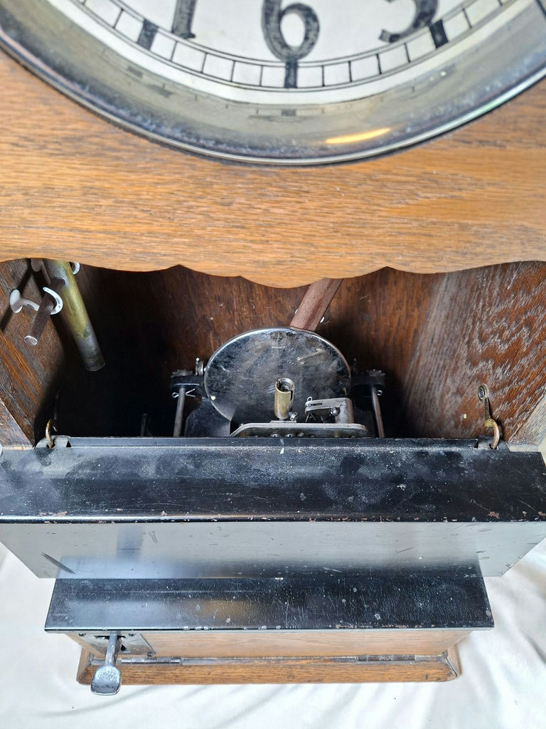 International Business Machines Co. Wooden Wall Punch In Clock, Restored And In Working Condition - image 6 of 10