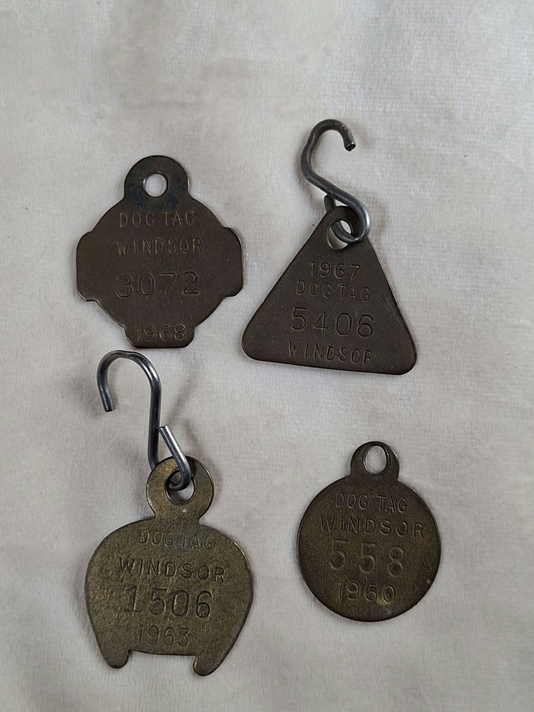 Vintage Windsor Brass Dog Tag Licenses - image 2 of 5