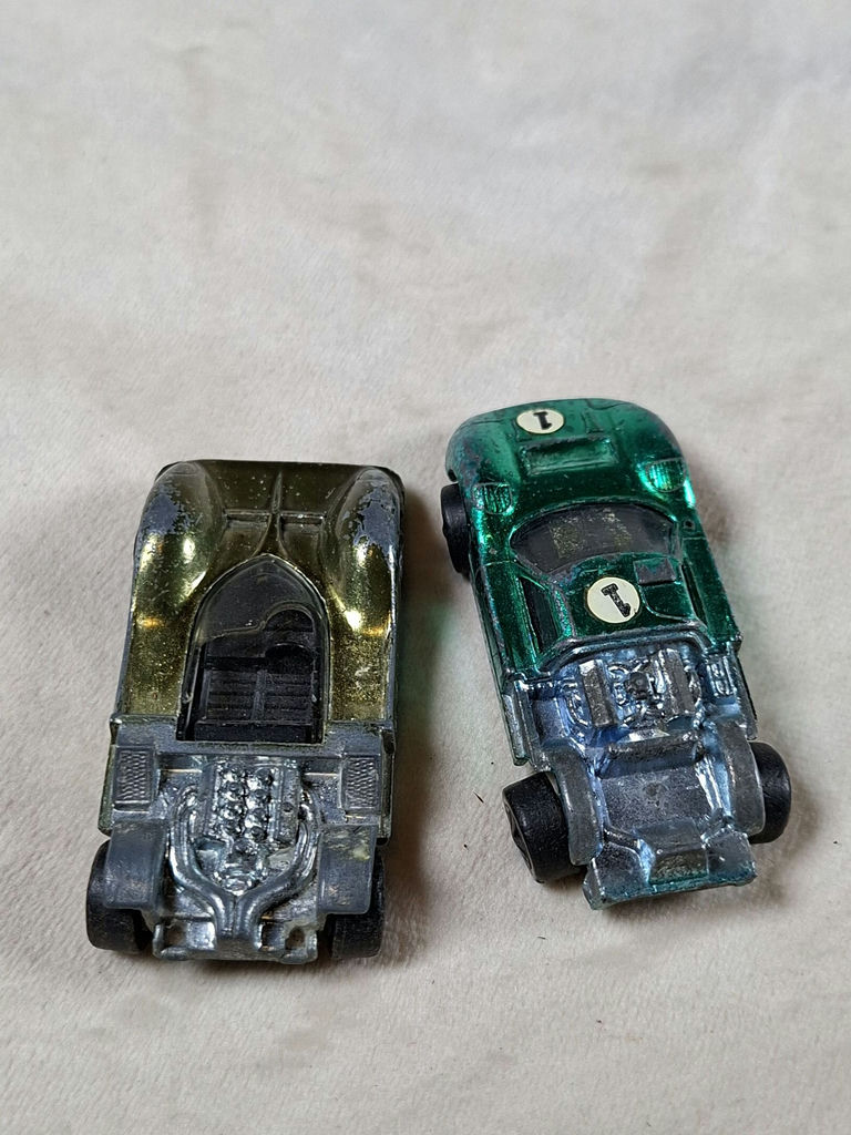 Pair Of Early Hot Wheels Redline Parts Cars, Chaparral And Ford J-car - image 7 of 7