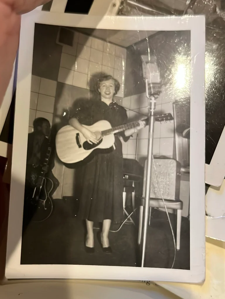 1940S Country Music, Professional Photos - image 6 of 10