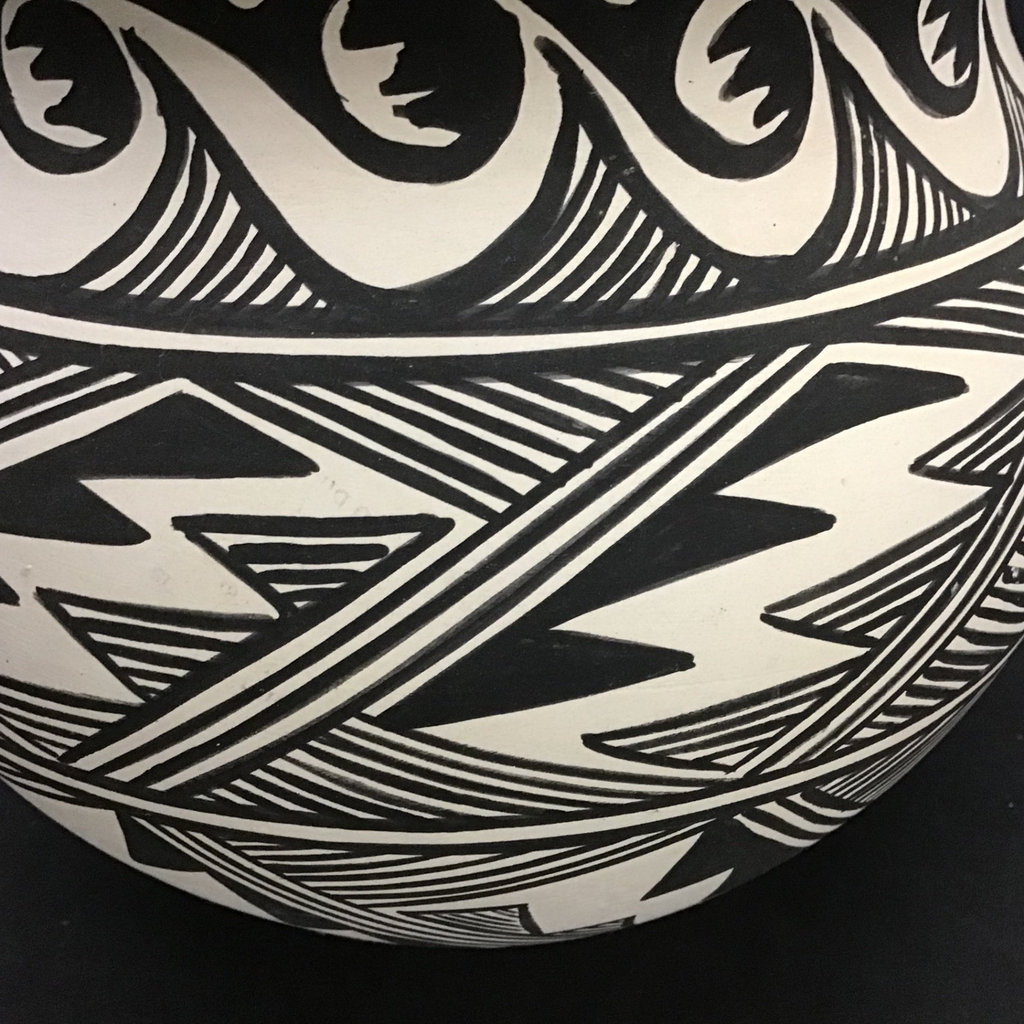 Jennie Laate Zuni Pot - image 4 of 6
