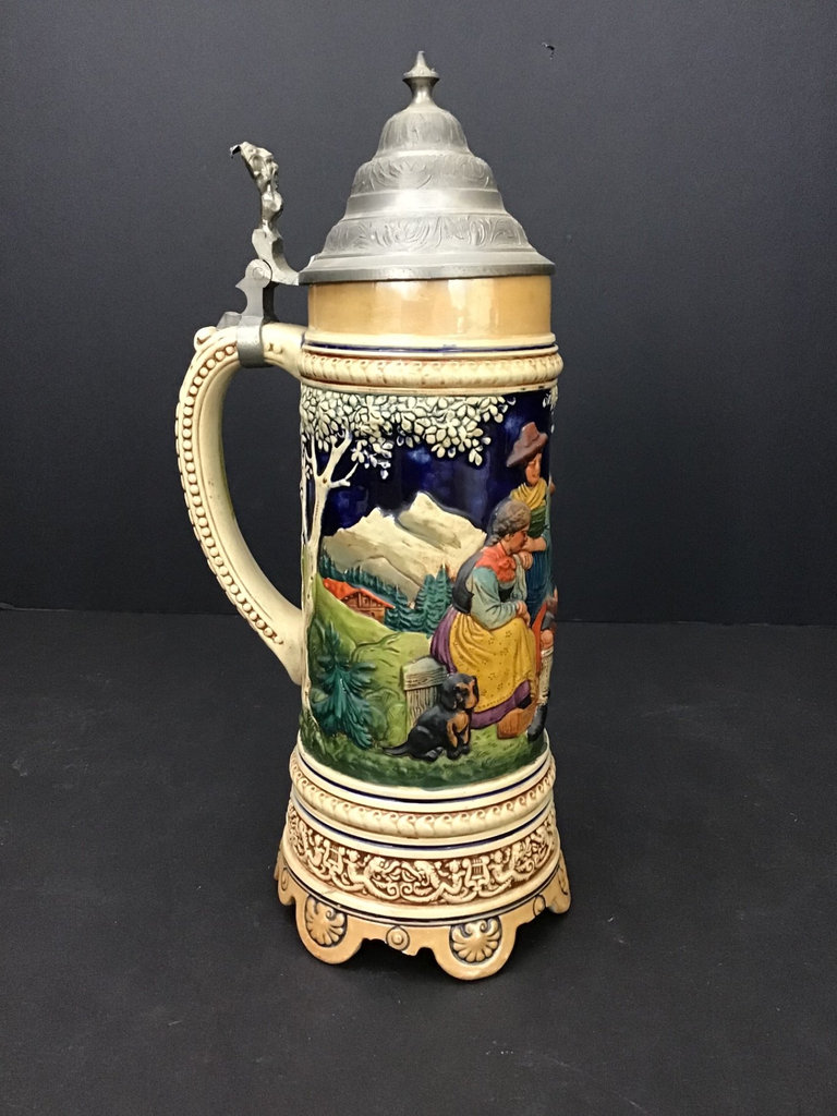 Vintage Beer Steins - image 2 of 16