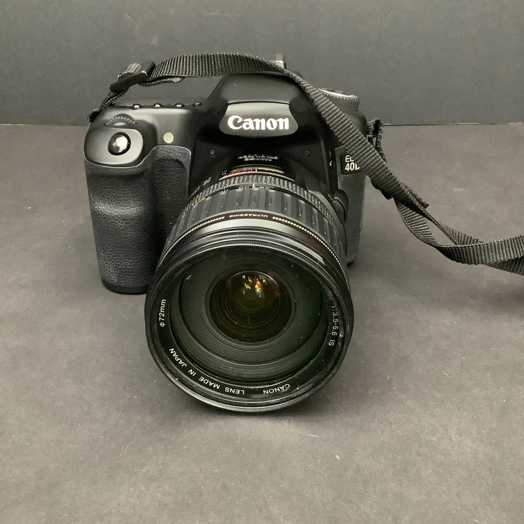 Canon EOS 40D Camera & ProMaster Camera Bag - image 2 of 7