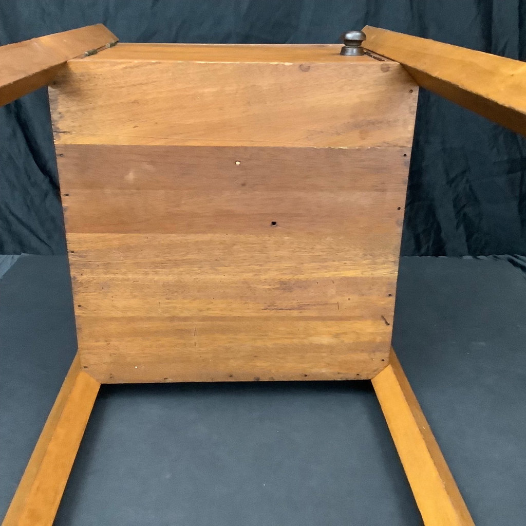 Craftsman-Style MCM Wood Decor - image 4 of 17