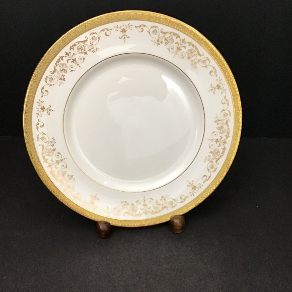 Royal Doulton From Shreve, Crump and Low - image 3 of 12