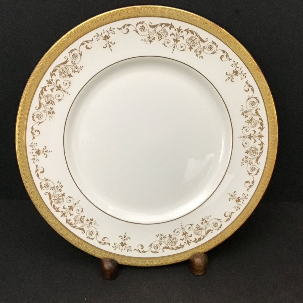 Royal Doulton From Shreve, Crump and Low - image 8 of 12