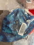 Assorted new clothing and textiles - thumbnail 4 of 7