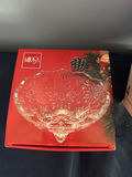 Mikasa crystal bowl and four Ballroom wine glasses - thumbnail 3 of 3