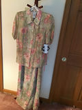 Women’s size 14w with tags - size 10 with tags - thumbnail 2 of 4