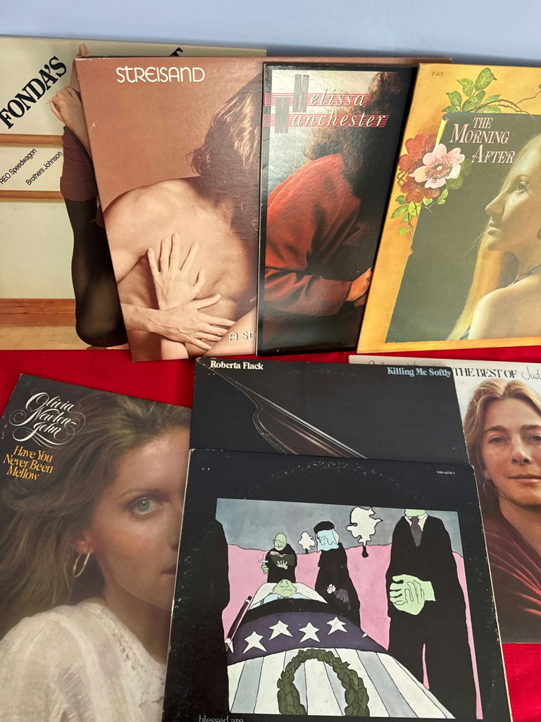 1970s vinyl album covers featuring female vocalists - image 3 of 4