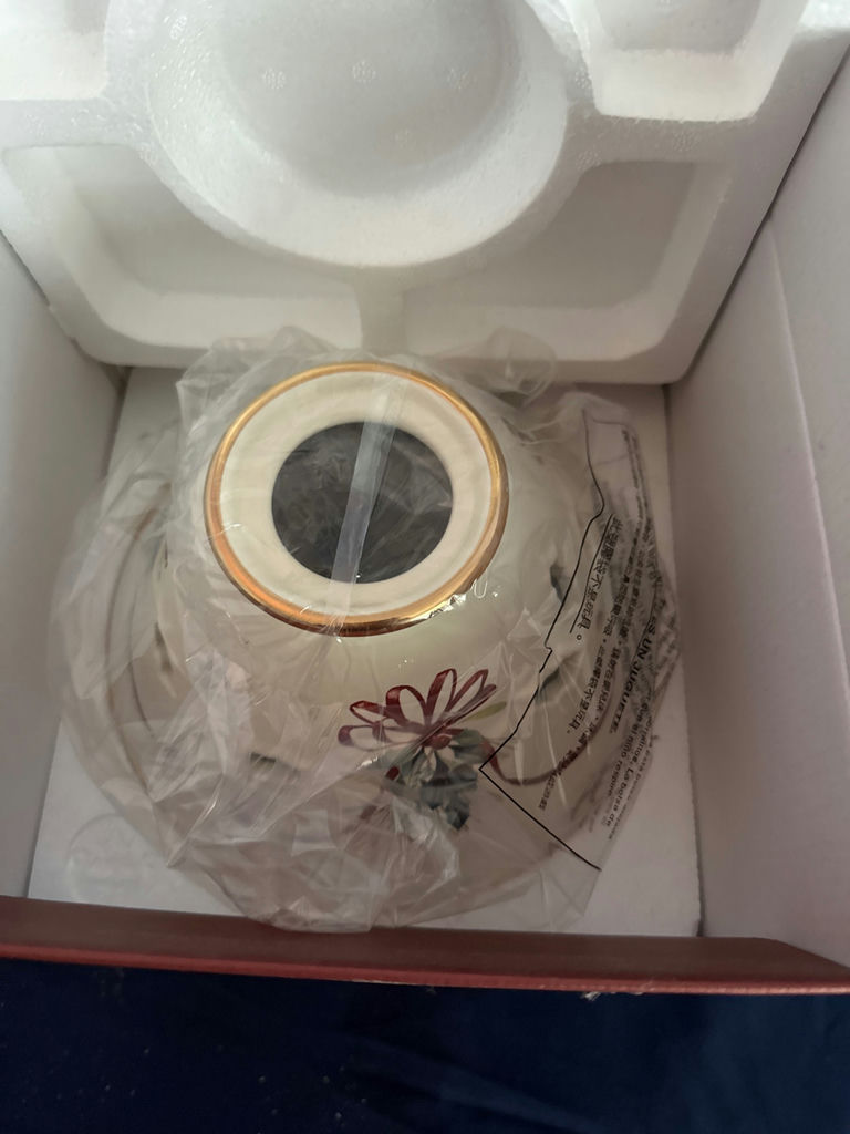 Lenox Winter Greetings Candle Lamp Box with White Porcelain Vase and Lamp - image 4 of 4