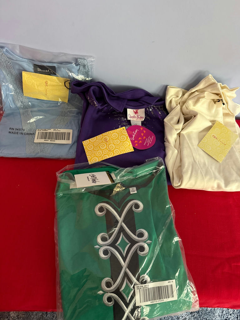 New Assorted women's tops and cardigan and dress - image 2 of 6