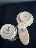 Dutch Delftware ceramic collection (cup, plate, and shoe) - thumbnail 4 of 4