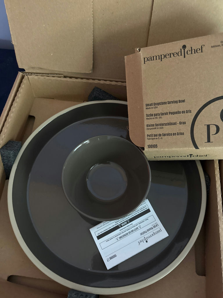 Graystone Serving Bowl and Large Round Platter - image 1 of 2