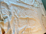 Assorted vintage embroidered linens and textiles - thumbnail 10 of 11