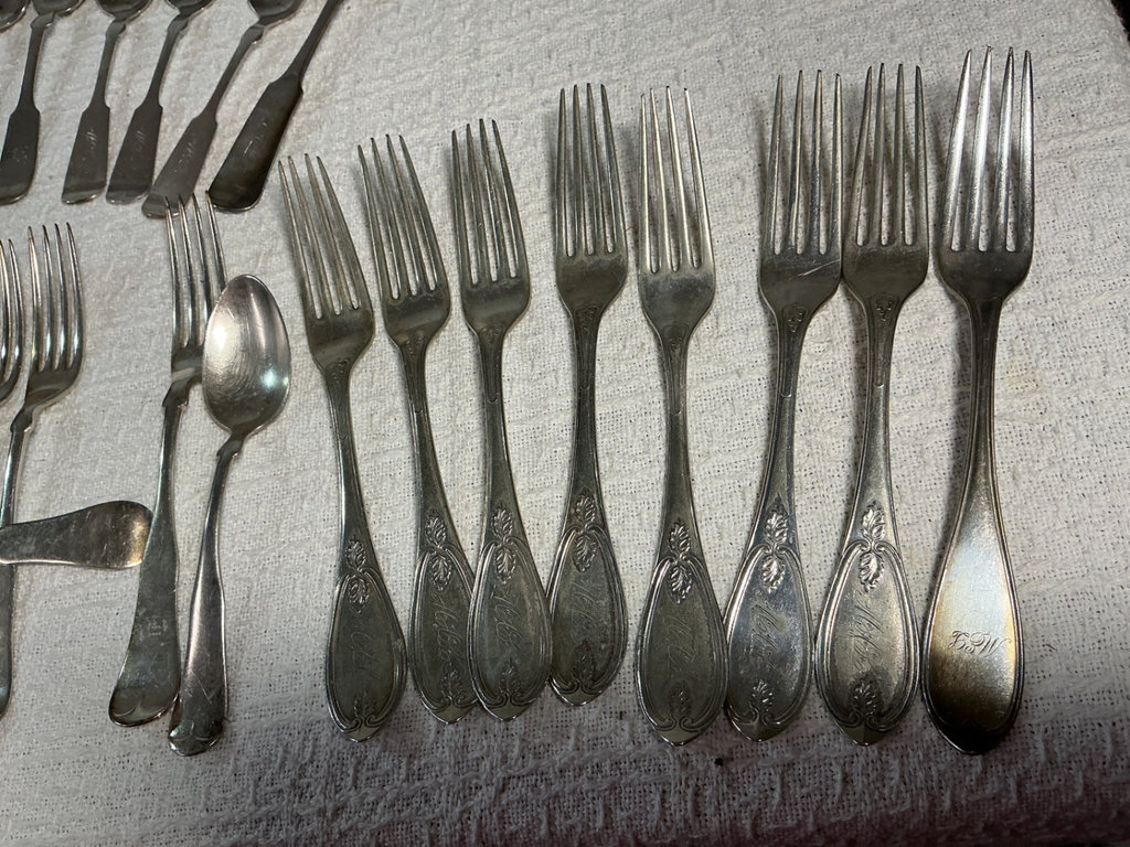 Assorted vintage flatware, forks, spoons, and knives - image 6 of 12