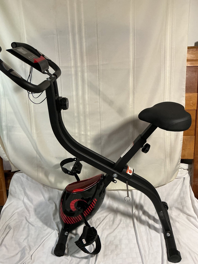 Compact upright stationary bike - image 3 of 3