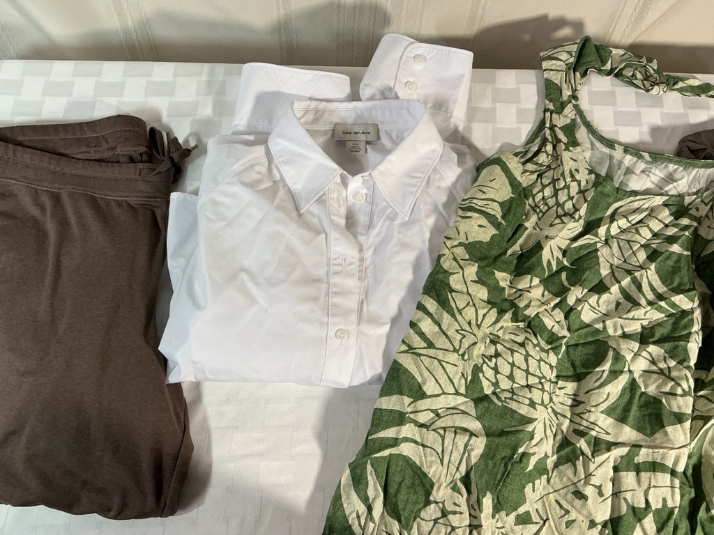 Women’s clothing, casual and comfortable - image 10 of 11