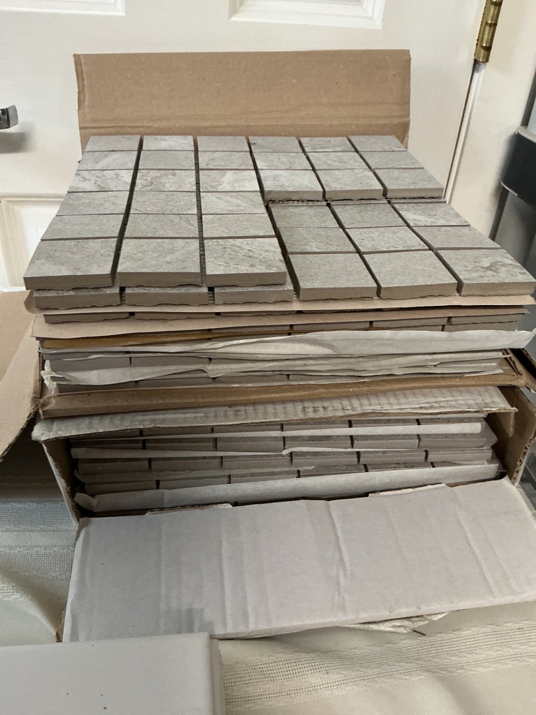 Assorted Floor tiles - image 5 of 5