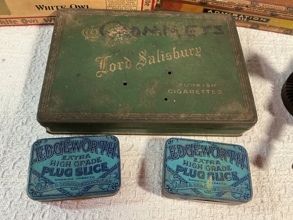 Vintage tobacco boxes and vintage tool - image 3 of 6