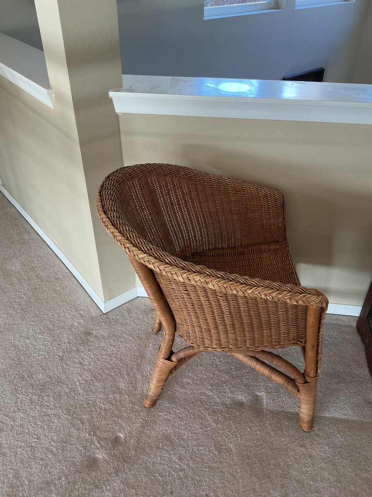 Vintage wicker chairs (rattan) with cushions - image 5 of 7