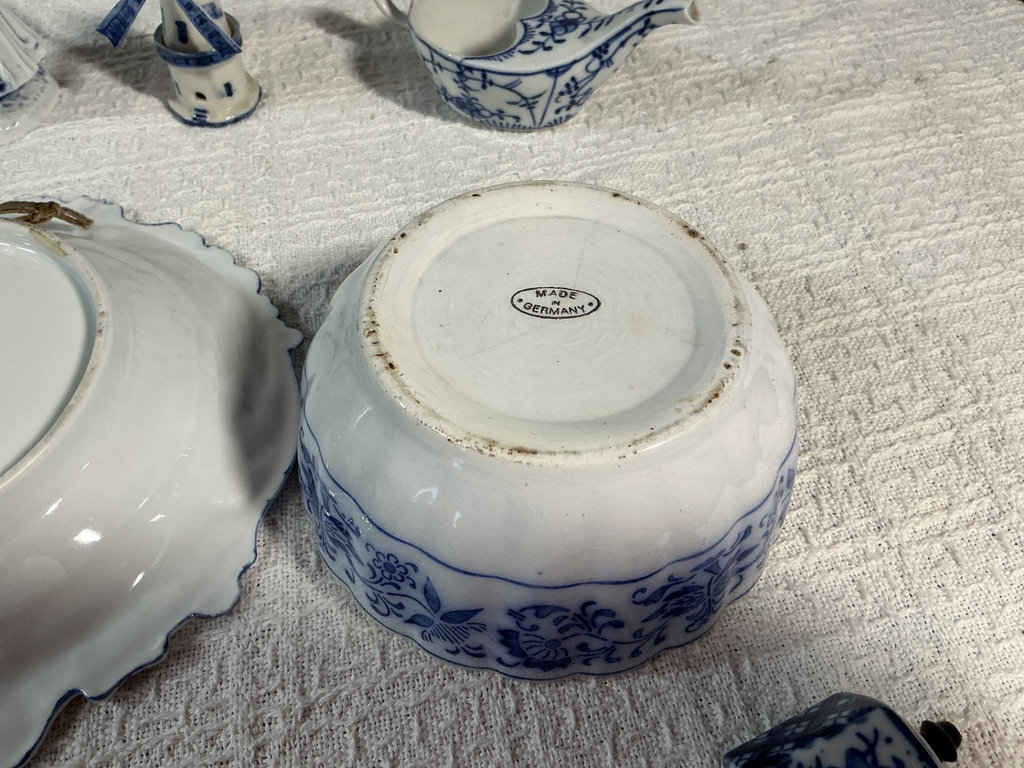 Blue and White Delftware Ceramic Collection - image 9 of 10
