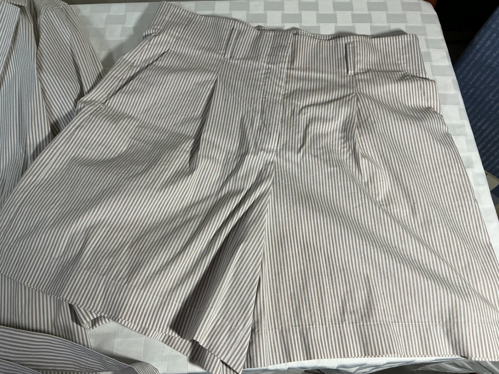 Striped Lafayette 148 New York blazer and trousers shorts suit with belt - image 3 of 5