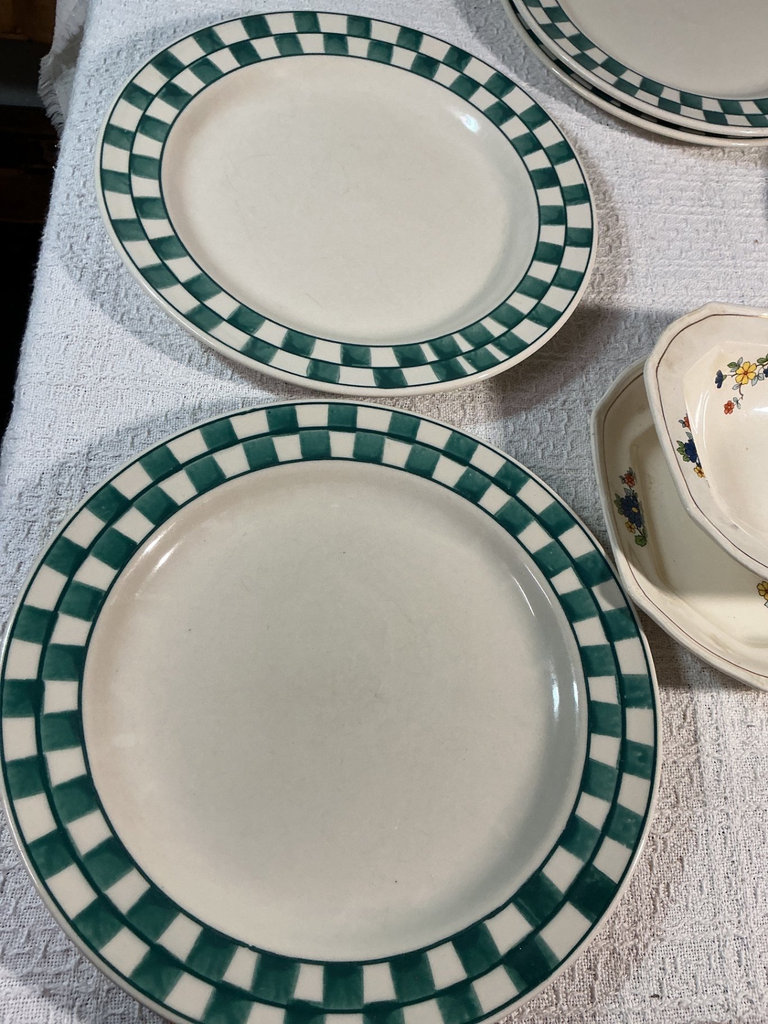 Hartstone ceramic dinnerware with green checkerboard rims and floral bowls - image 6 of 6