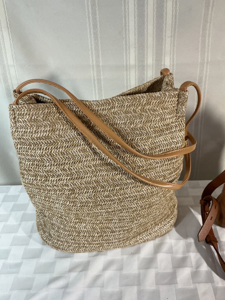 Tan knot-front Everlane sandals, straw woven bag, and Madewell leather tote - image 8 of 8