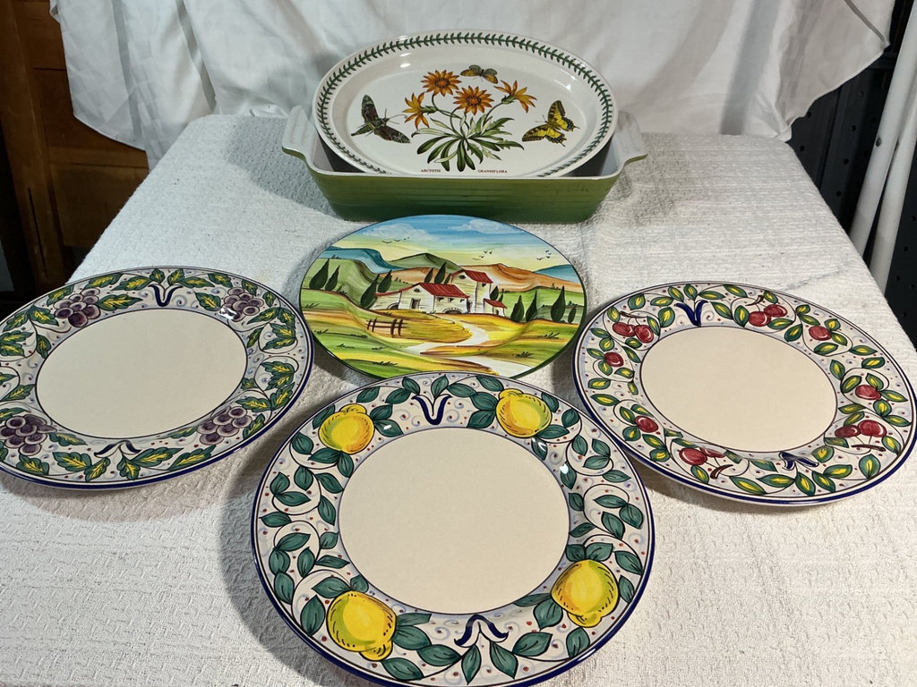 Hand painted plates from Italy and more - image 1 of 9