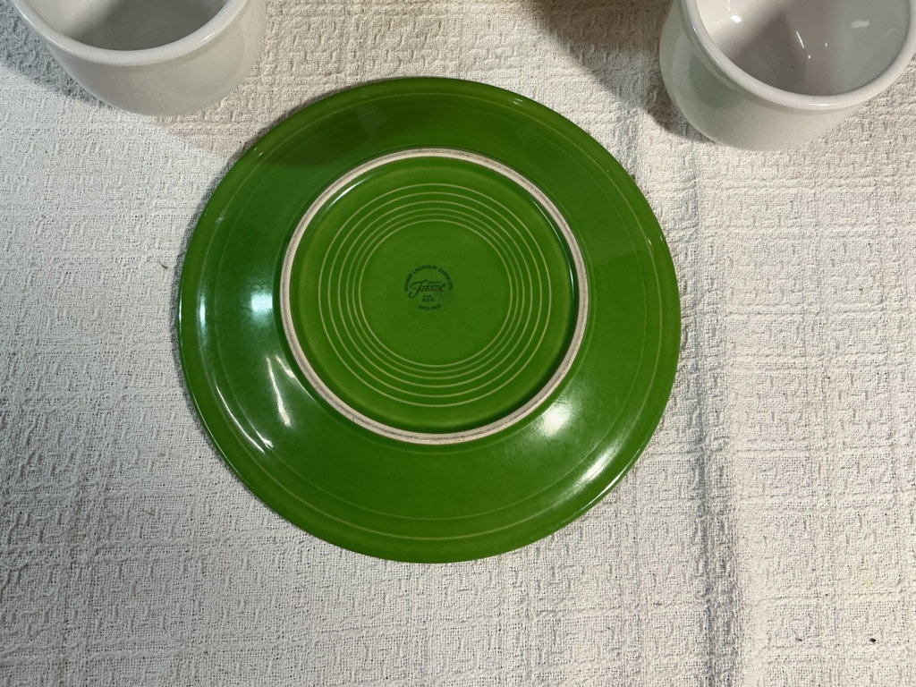 Ceramic dishware set, Fiestaware and more - image 2 of 5