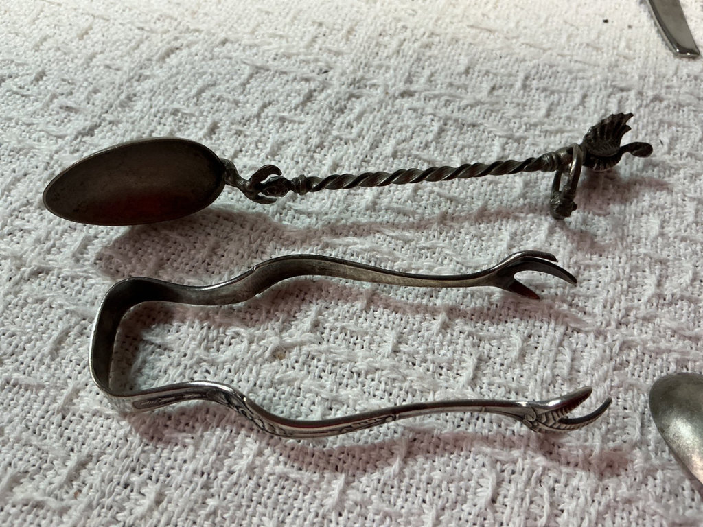 Assorted vintage silverware set - image 4 of 12