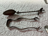 Assorted vintage silverware set - thumbnail 4 of 12