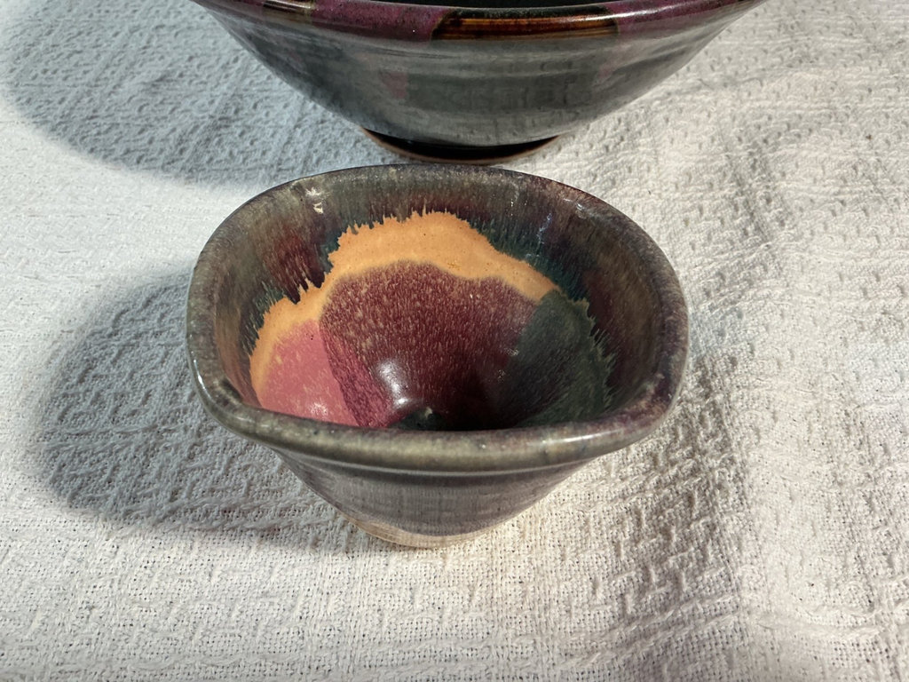 Ceramic bowls and dish with iridescent glaze - image 4 of 5