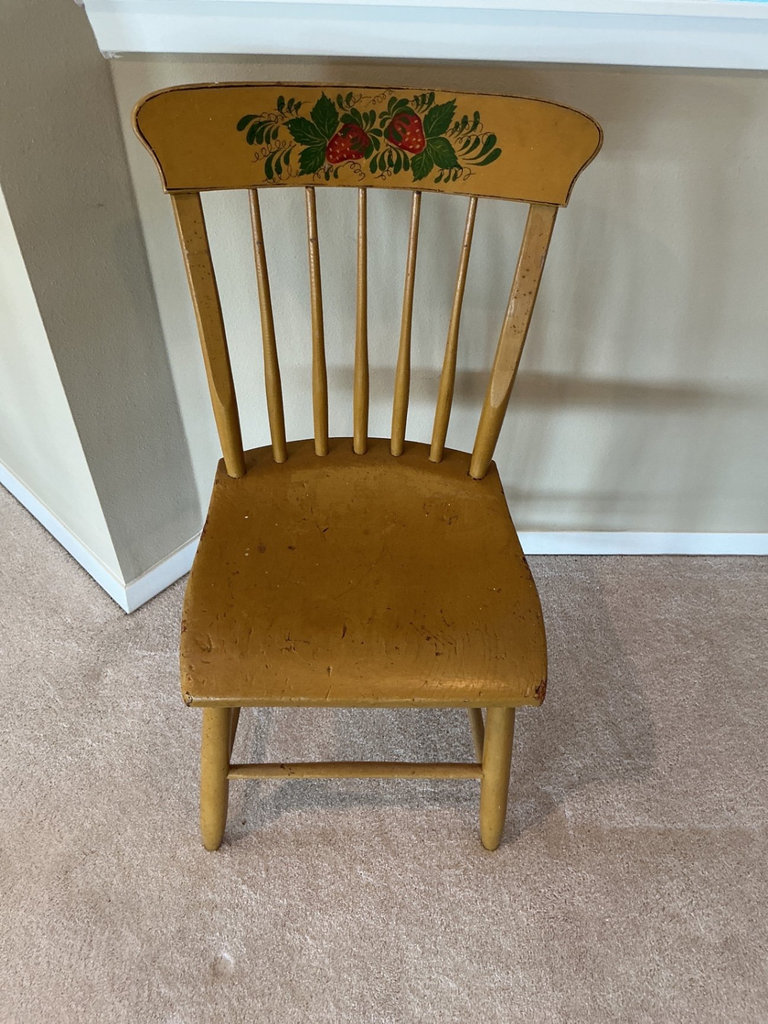 Vintage yellow pained chairs - image 3 of 6