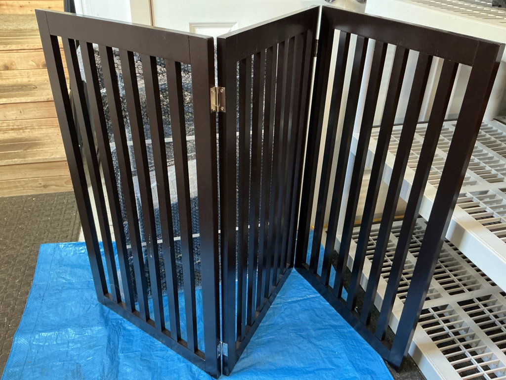 Two pet gates - image 3 of 4