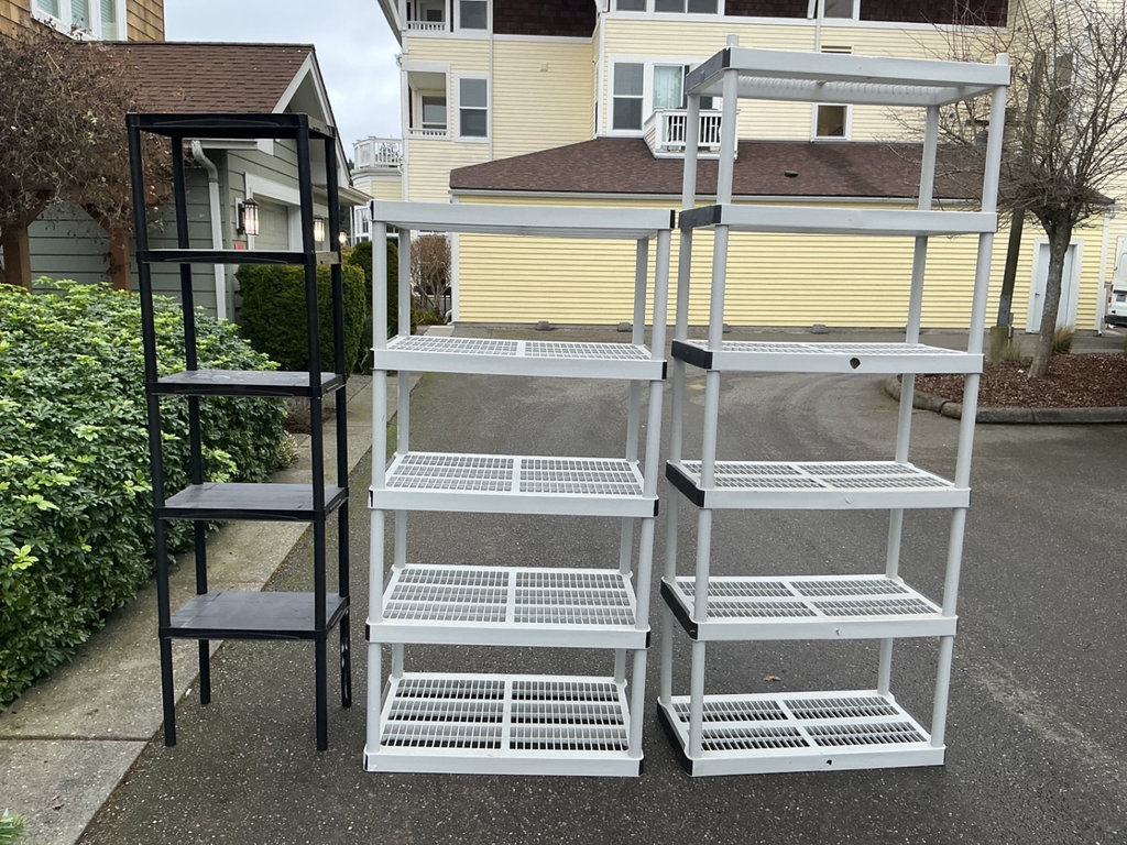 Set of plastic shelving units - image 1 of 4
