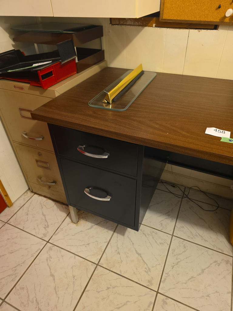 Wood Top Metal Desk C - image 3 of 4